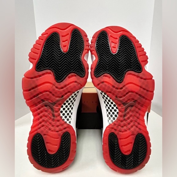 Jordan 11s - Picture 5 of 5